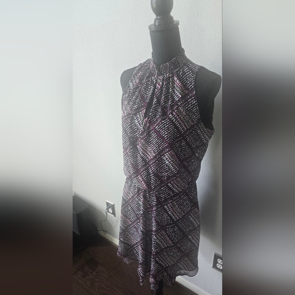 Meet your Posher, Tanya - Picture 4 of 5